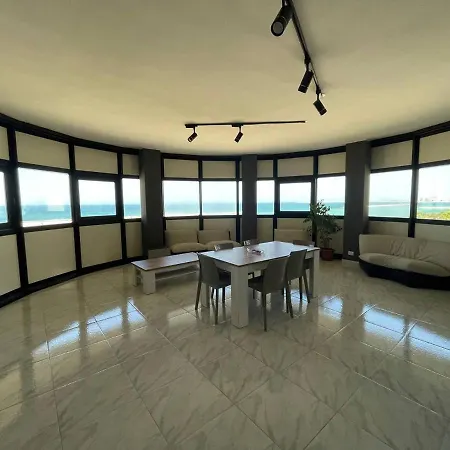 Pensiune The Boat By Apulia