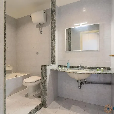 The Boat By Apulia Pensiune Bari